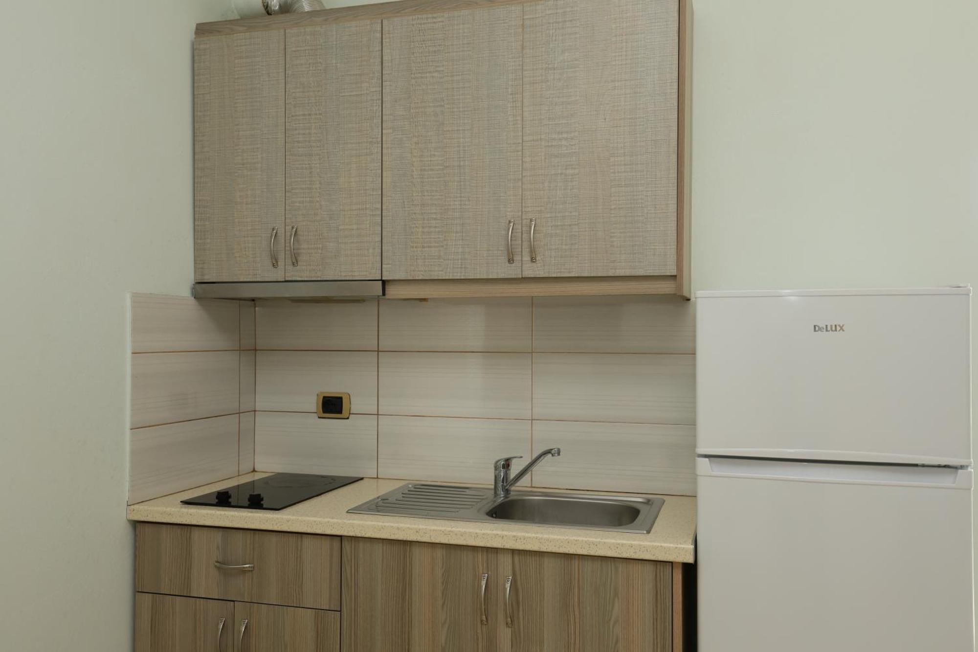 קסאמיל Michelle Apartments מראה חיצוני תמונה