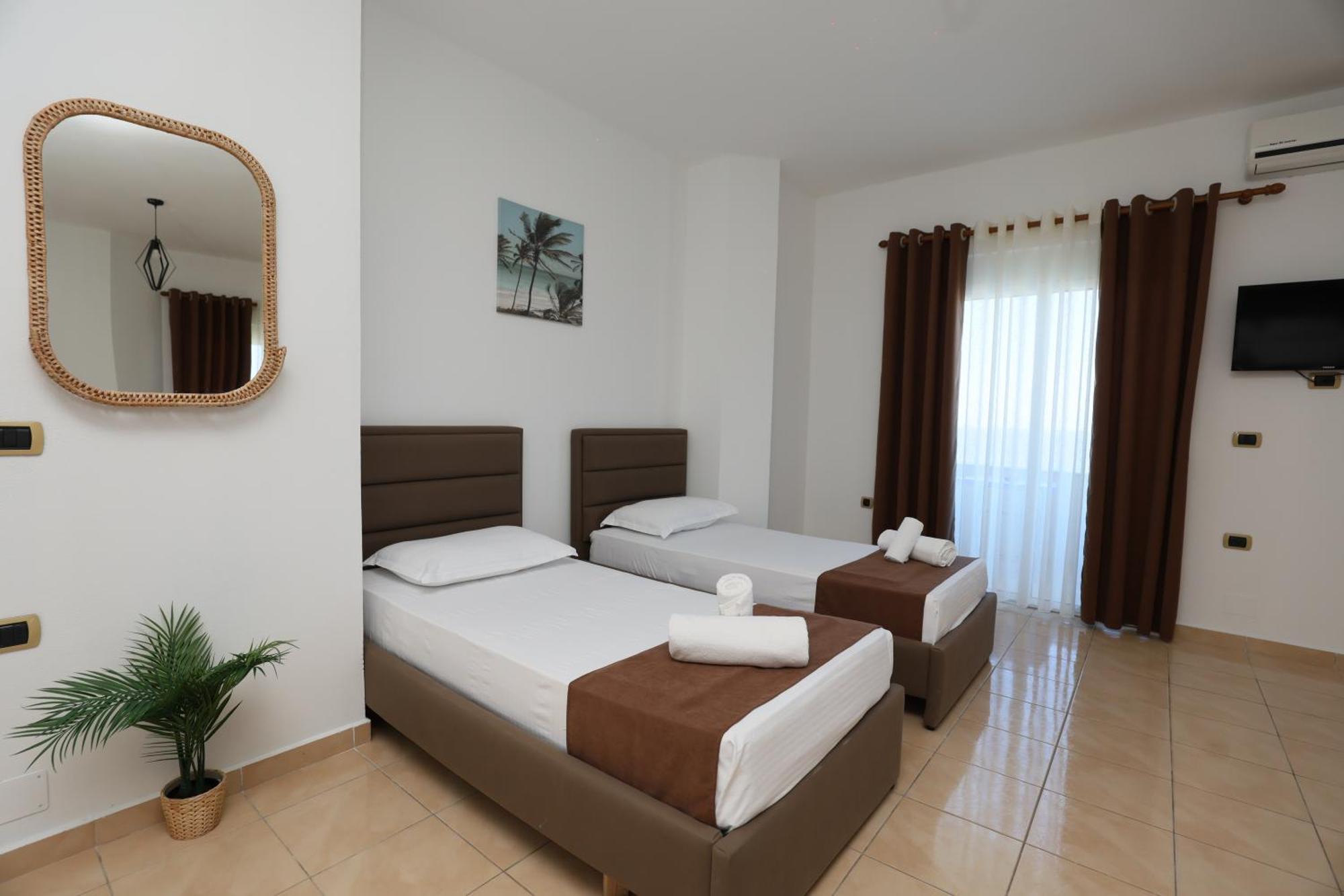 קסאמיל Michelle Apartments מראה חיצוני תמונה