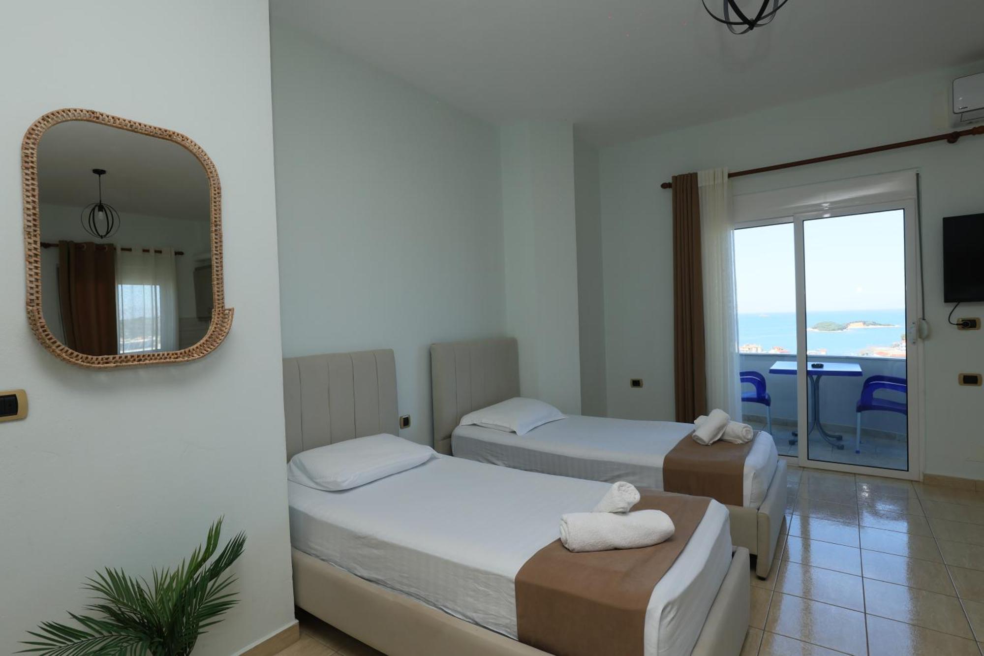 קסאמיל Michelle Apartments מראה חיצוני תמונה
