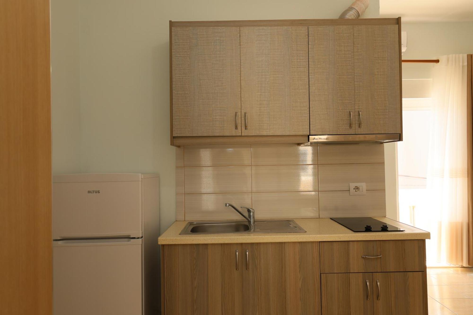 קסאמיל Michelle Apartments מראה חיצוני תמונה