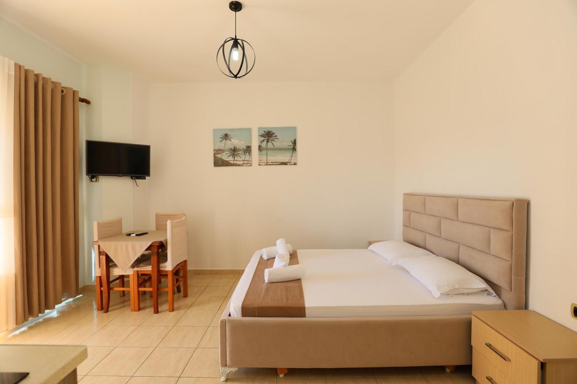 קסאמיל Michelle Apartments מראה חיצוני תמונה
