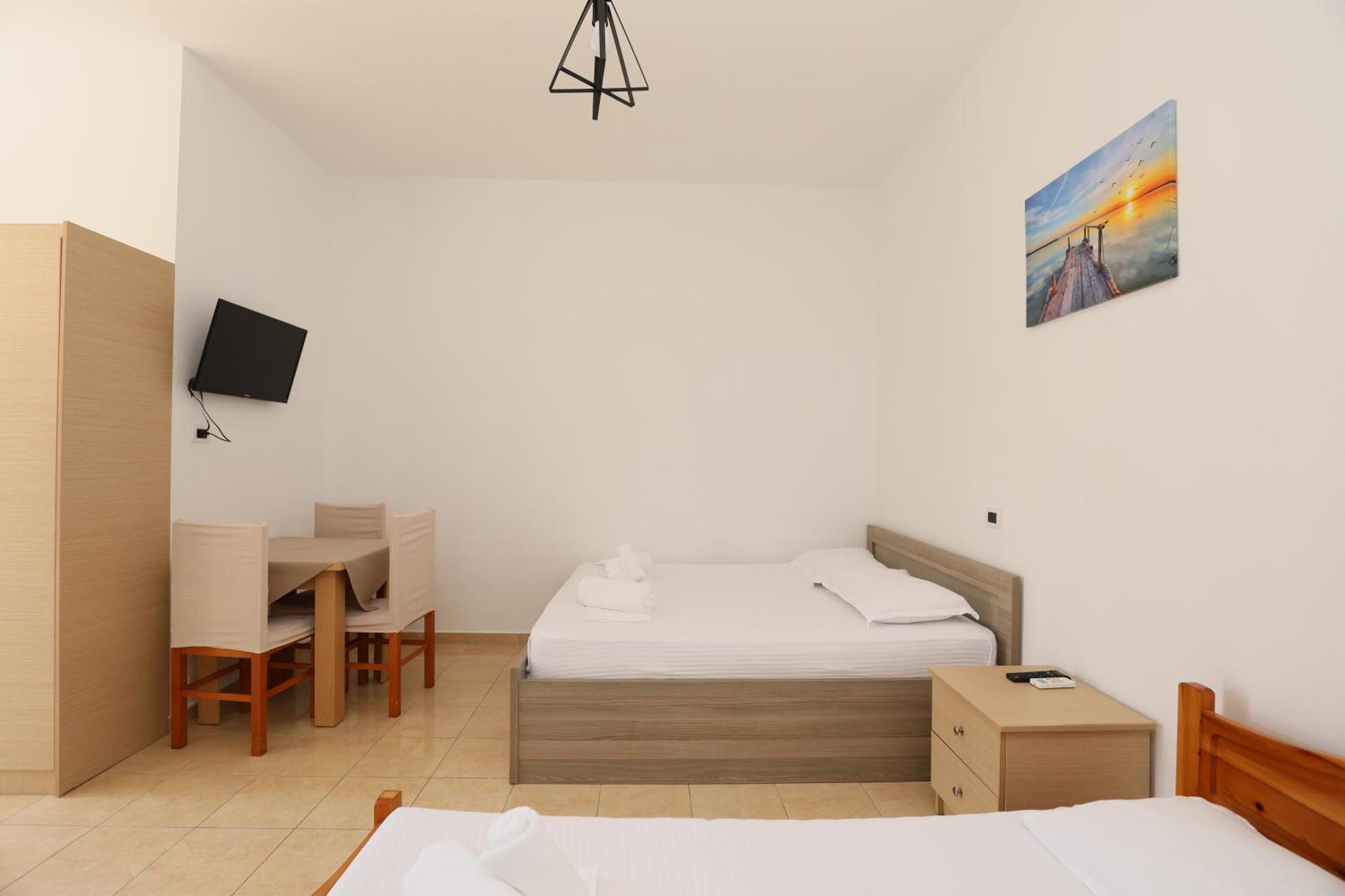 קסאמיל Michelle Apartments מראה חיצוני תמונה
