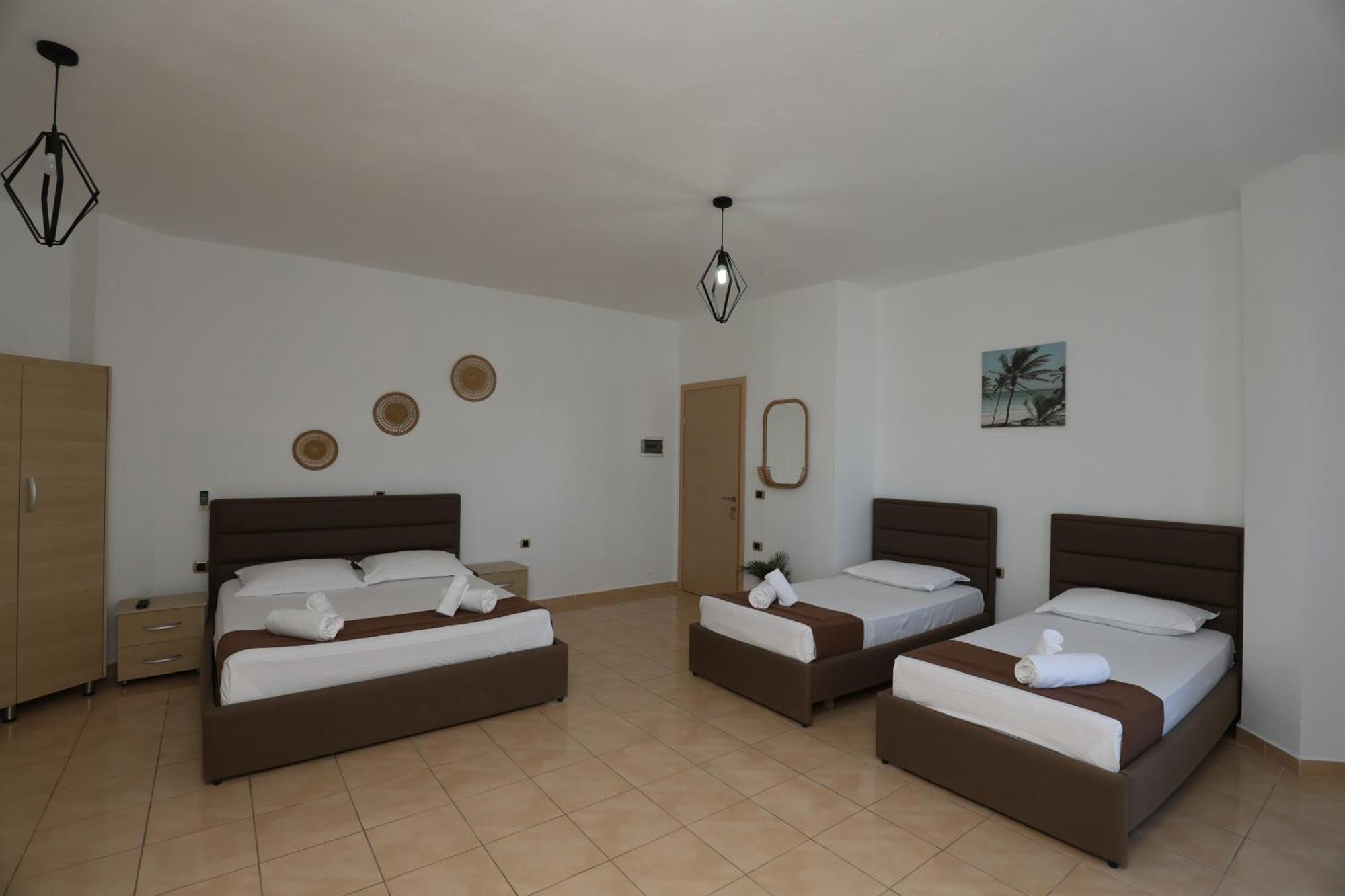 קסאמיל Michelle Apartments מראה חיצוני תמונה