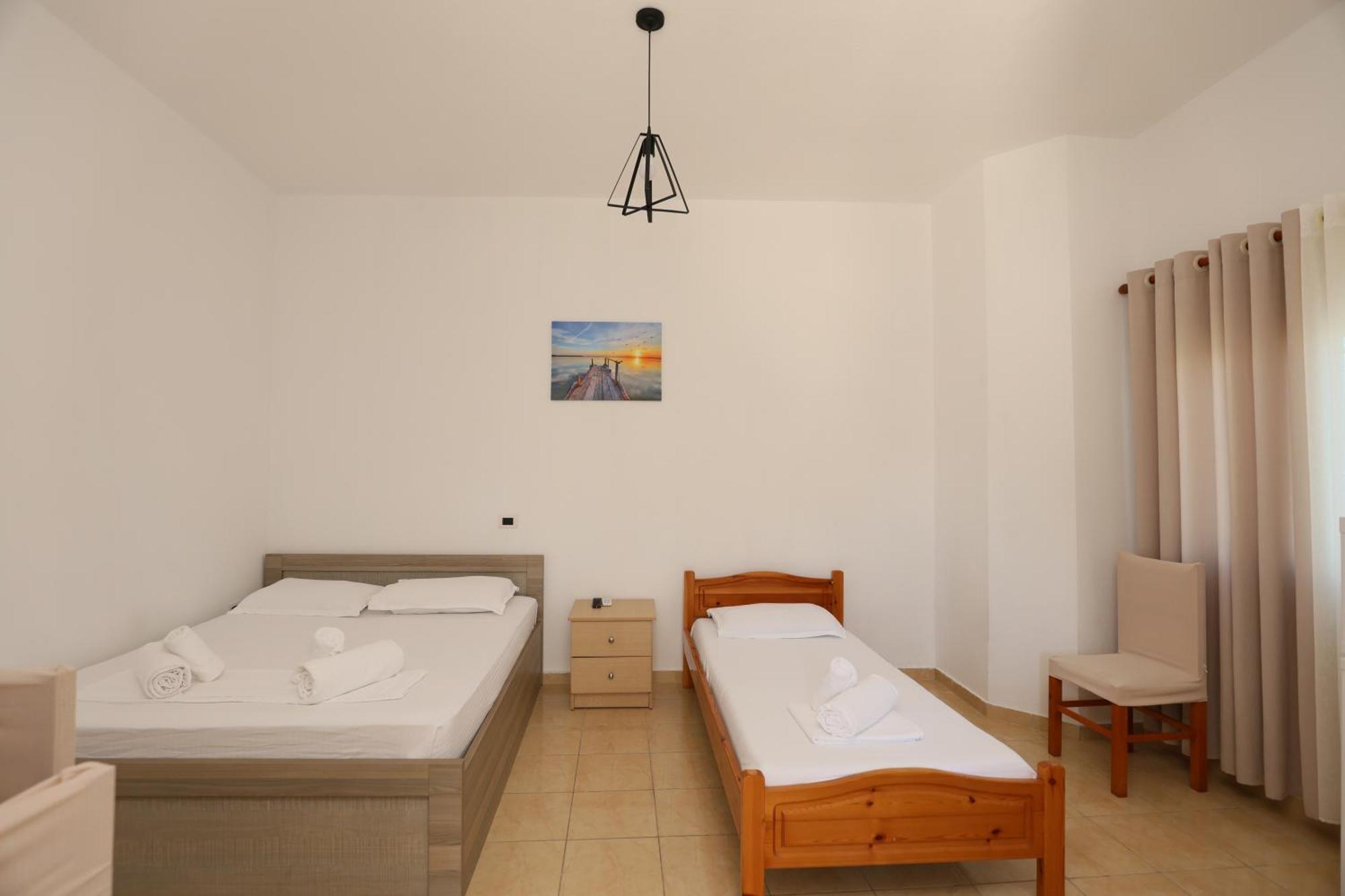 קסאמיל Michelle Apartments מראה חיצוני תמונה
