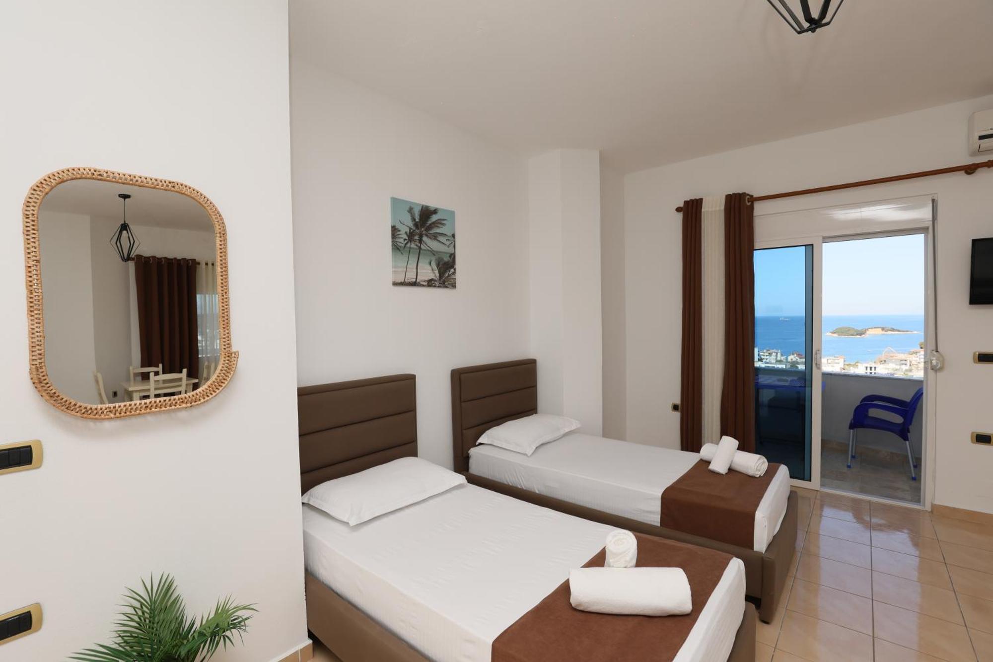 קסאמיל Michelle Apartments מראה חיצוני תמונה